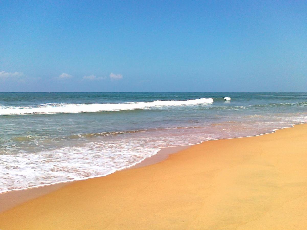Candolim Glitter Sand Exterior foto