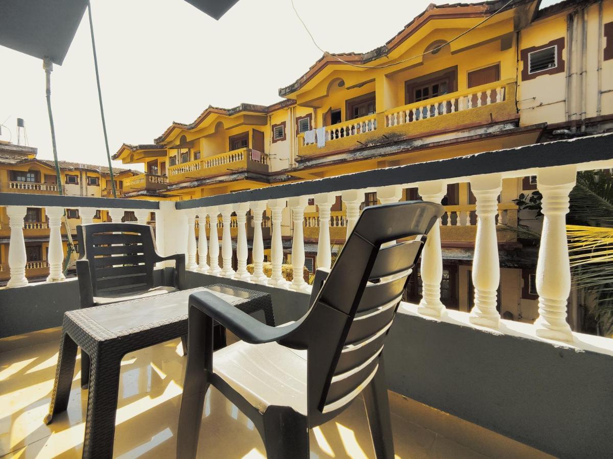 Candolim Glitter Sand Exterior foto