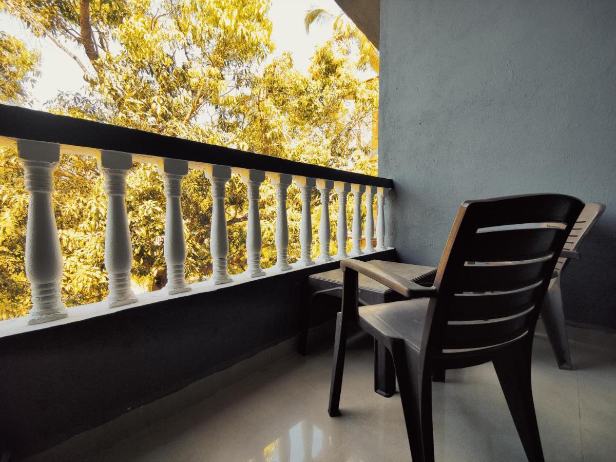 Candolim Glitter Sand Exterior foto