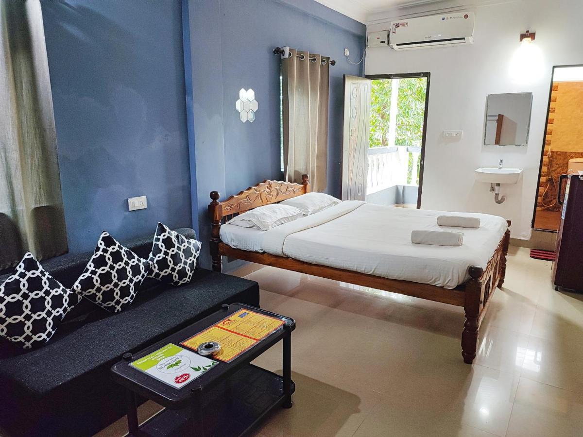 Candolim Glitter Sand Exterior foto